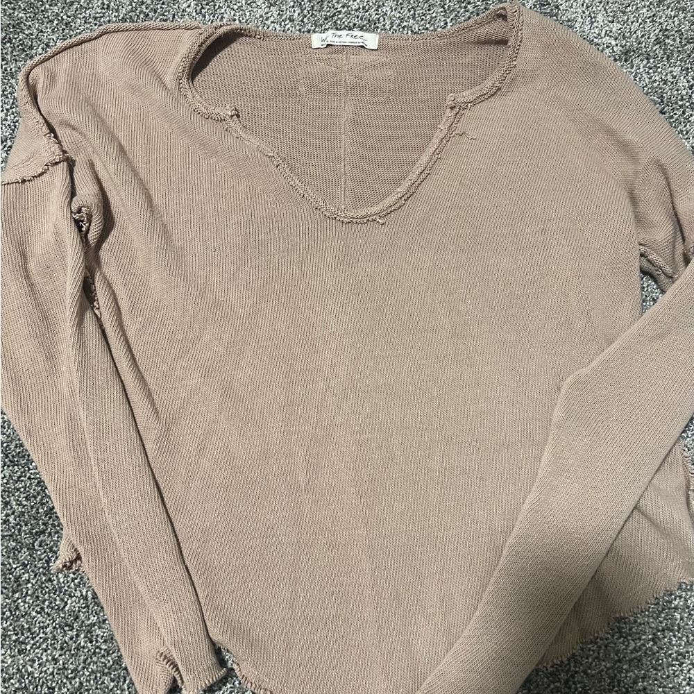 we the free basic top